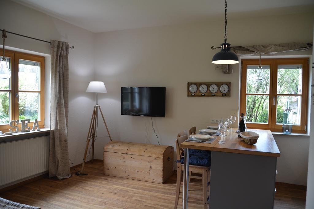 Chiemsee Beachhouse Apartment Bernau am Chiemsee Dış mekan fotoğraf